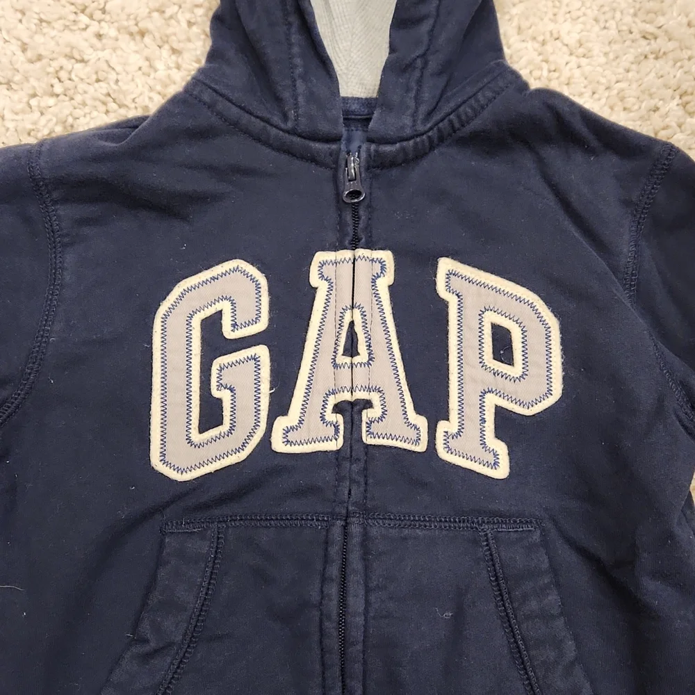 Gap Boys Zip Up Hoodie size XS 4-5